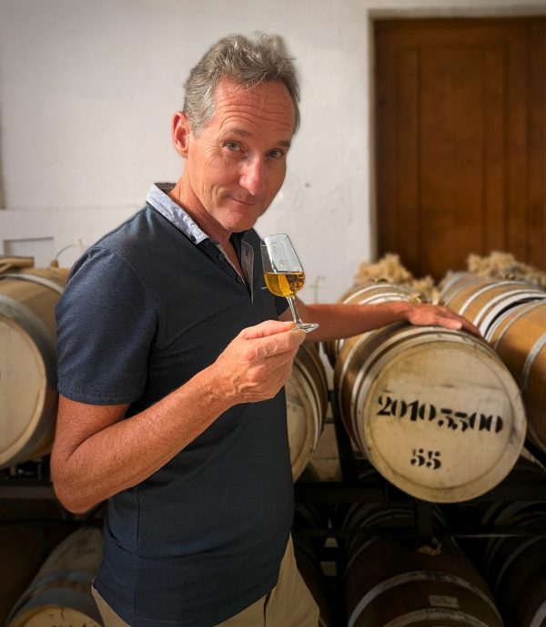 Photo de l'artisan vinaigrier du vinaigre le Vezou